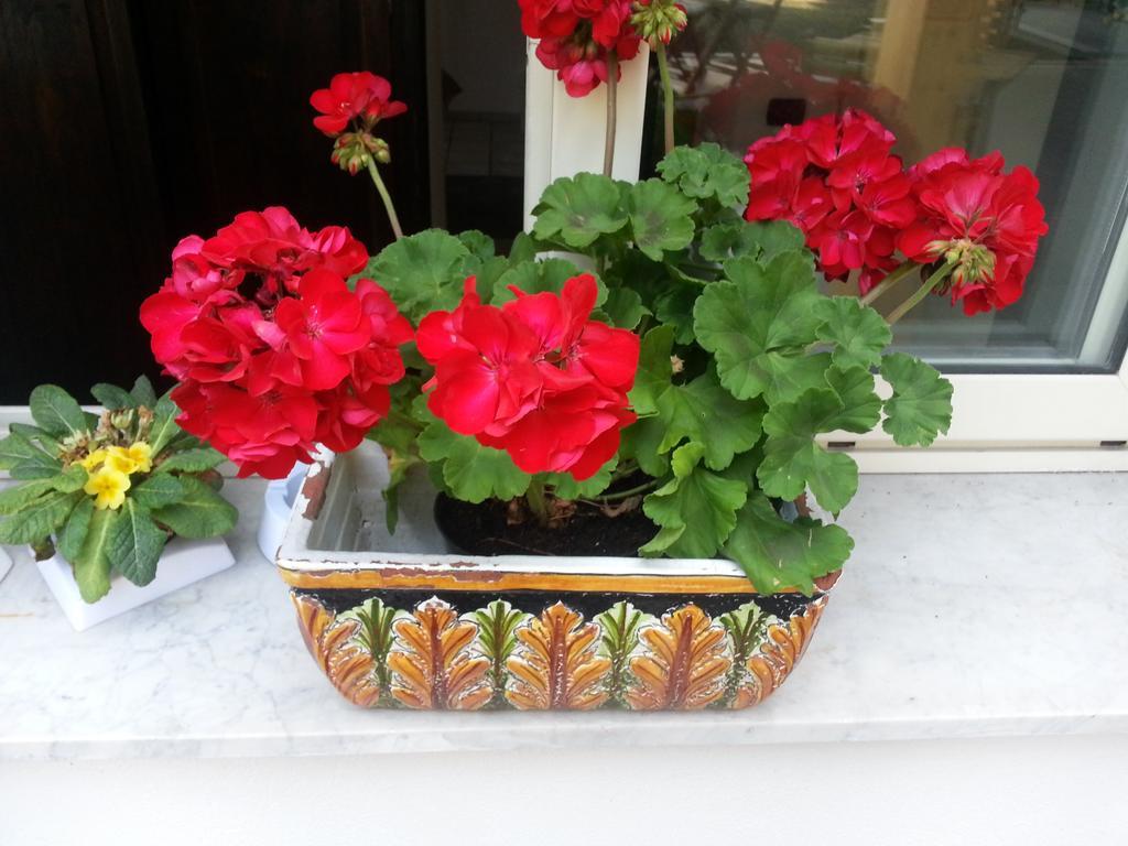 La Casa Di Luigi Bed and Breakfast Catania Eksteriør billede